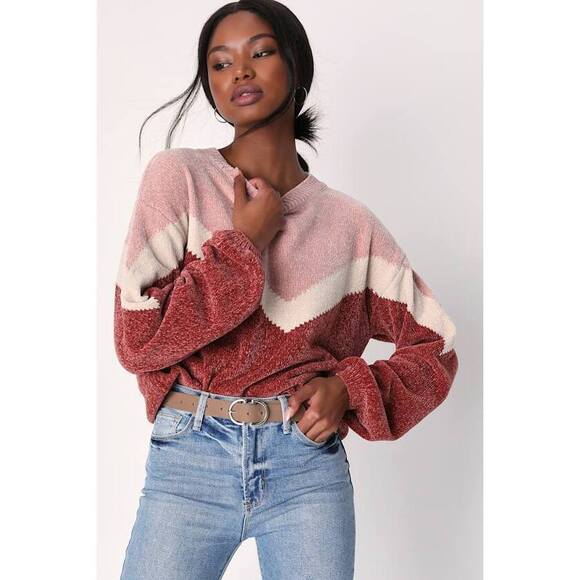 Lulus Sweaters - Lulus Pink Chevron Chenille Knit Sweater - Size L